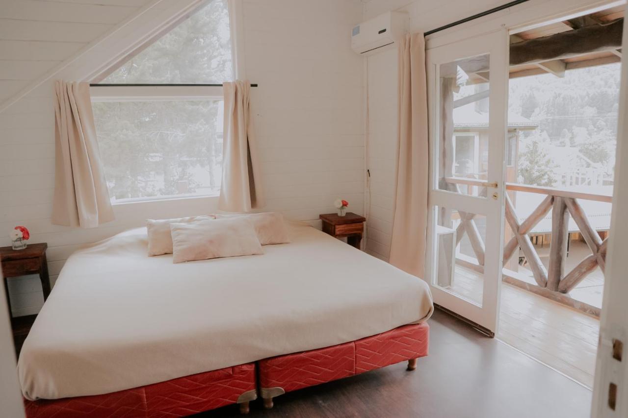 Indomito Hostel Сан-Карлос-де-Барілоче Екстер'єр фото